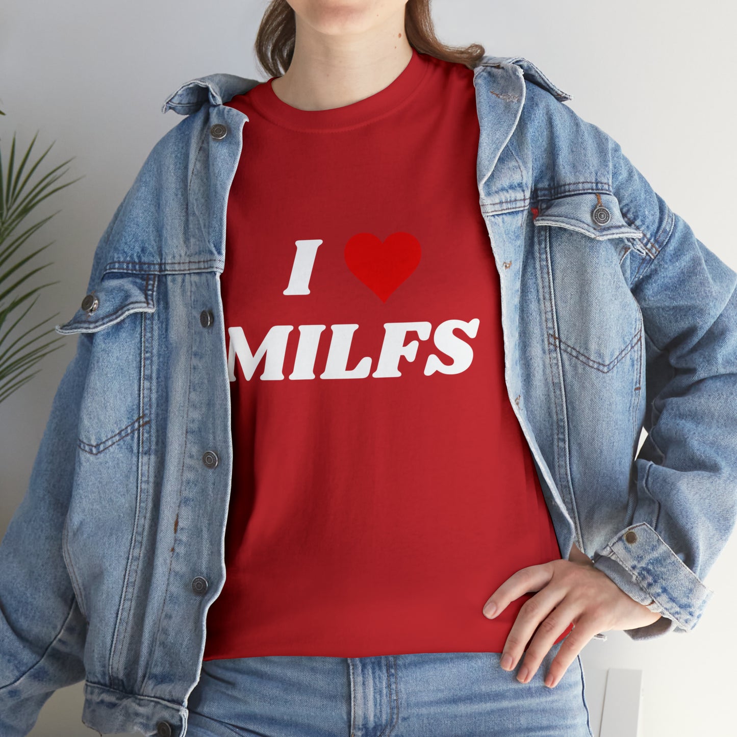 I <3 Milfs T-Shirt