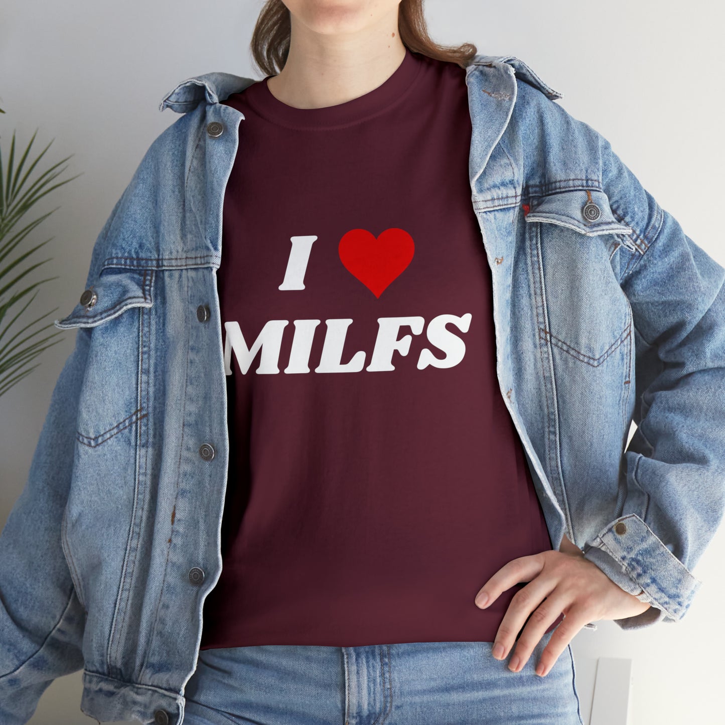 I <3 Milfs T-Shirt