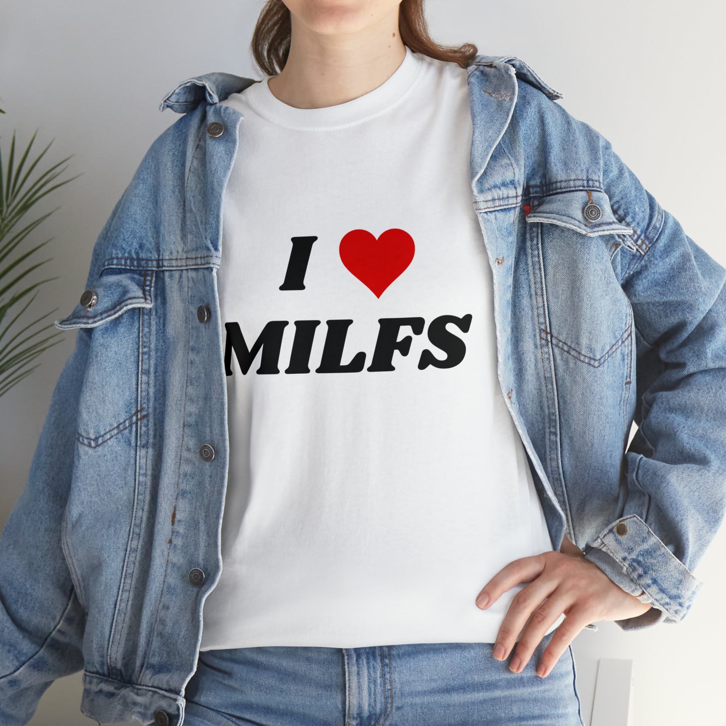 I <3 Milfs T-Shirt